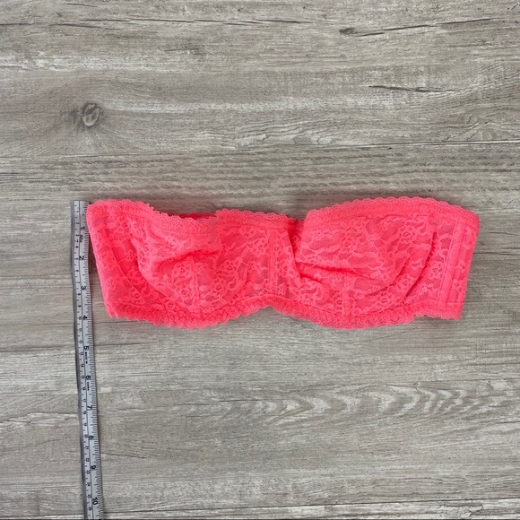 NWOT Victoria Secret Neon Pink Lace Strapless Bra - Picture 8 of 8
